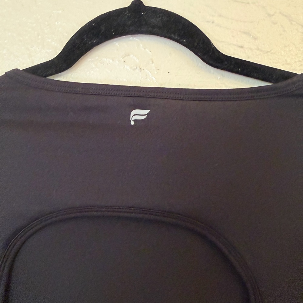 Fabletics  Open-Back Short Sleeve Top - Picture 6 of 6